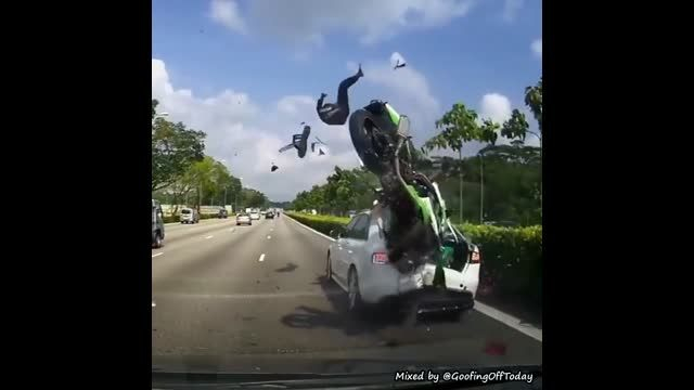 Terrible Motorcycle Accident